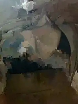 Elisa-a online show from April 2, 9:45 pm