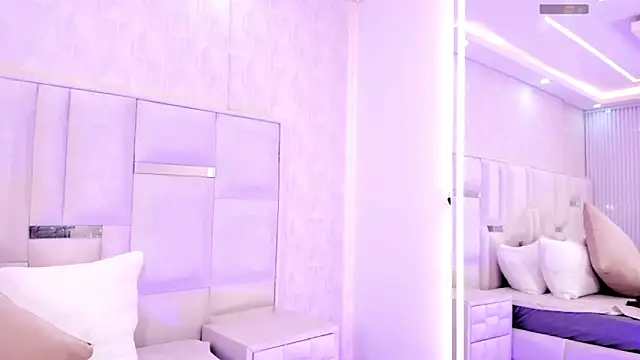isabellajons online show from May 26, 9:58 pm