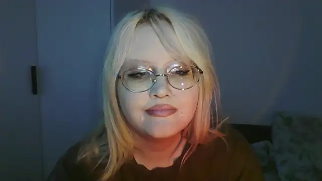 Elayne Sweet online show from May 21, 6:11 am