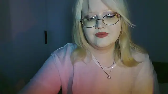 Elayne Sweet online show from June 15, 6:13 am