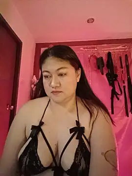dominalisa online show from May 23, 5:00 pm