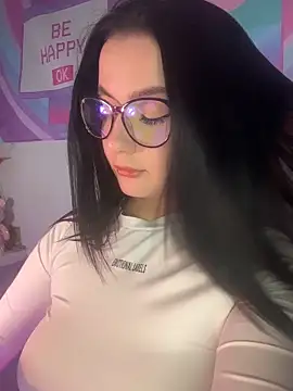 L0LA XO online show from April 5, 5:34 pm