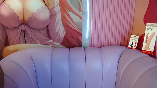 Alaia Russo online show from April 6, 7:26 pm