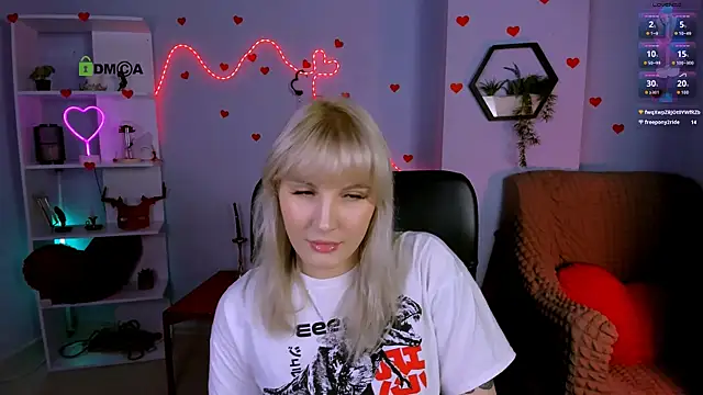 marta smith1 online show from April 2, 7:22 pm