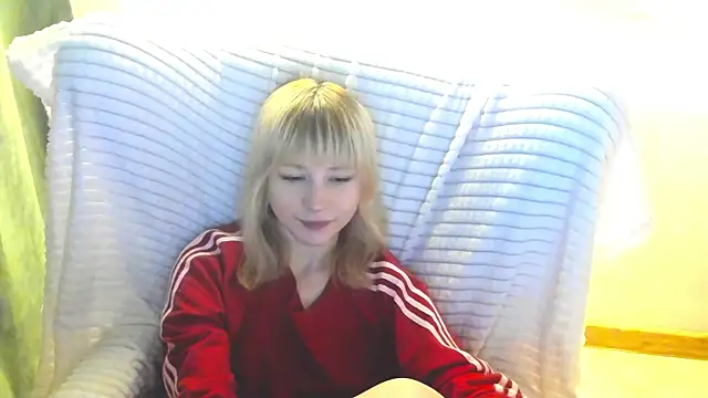 MiaKimiko online show from May 24, 2:43 am