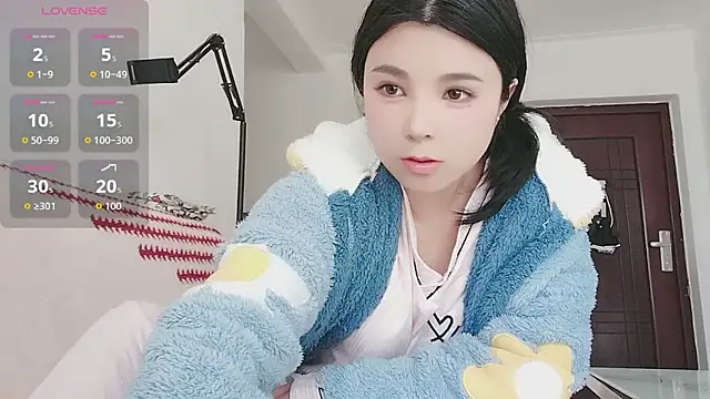 niuniu556 online show from April 10, 8:20 am