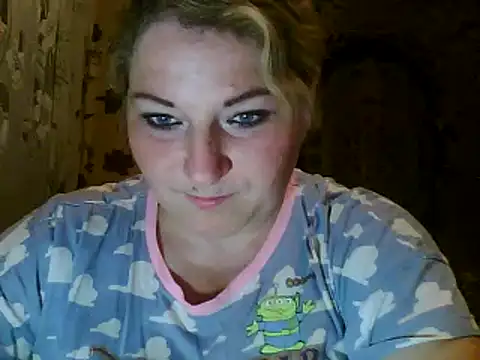 Xuliganka86 online show from April 18, 5:26 pm