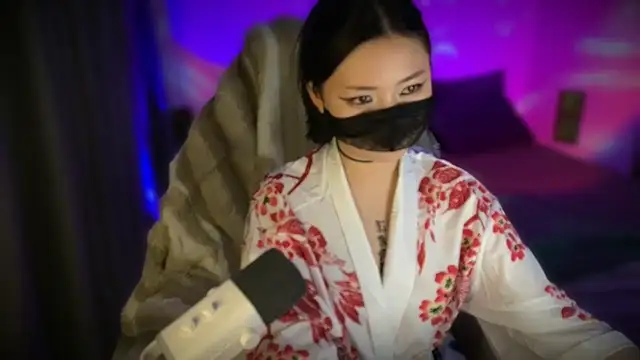 rin night online show from April 9, 7:52 pm