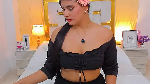 Alara Keyy online show from May 26, 9:58 pm