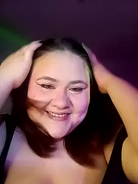 Briandasmit online show from April 11, 12:39 am