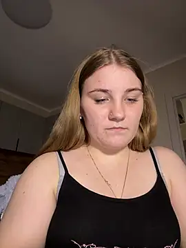 Flowers454 online show from April 3, 10:41 pm