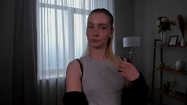 LienKleis online show from April 19, 12:05 pm