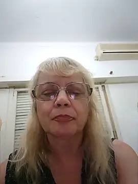 MatureElegantWidow online show from June 5, 12:37 am