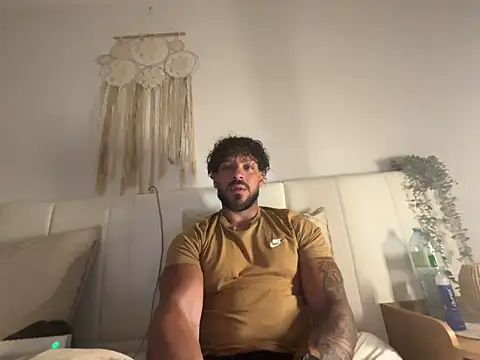 G970NE34 online show from April 15, 7:25 pm