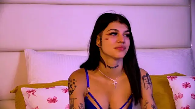YasminnStorm online show from May 31, 4:18 am