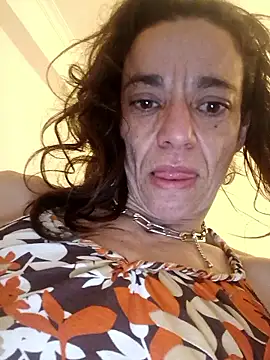 vanisofy86 online show from April 9, 1:49 pm