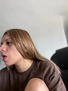 Alison parkerrr online show from April 14, 8:09 pm