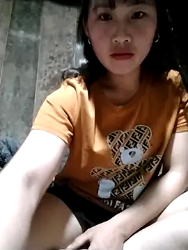 Yo-must online show from April 7, 9:17 pm