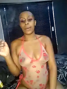 WildAssJasmine27 online show from May 26, 2:16 pm