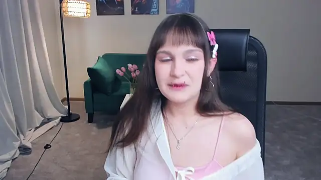 TeressaVeiga online show from April 8, 12:18 pm