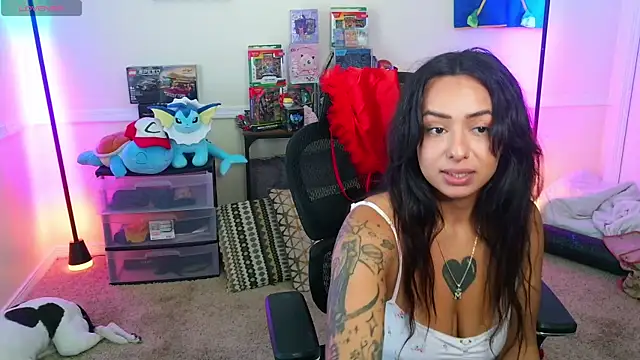Controllercutie online show from June 8, 5:35 pm