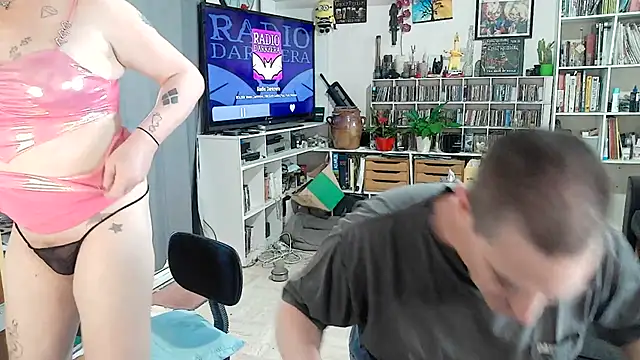 teddythebeer86 online show from May 12, 12:56 pm