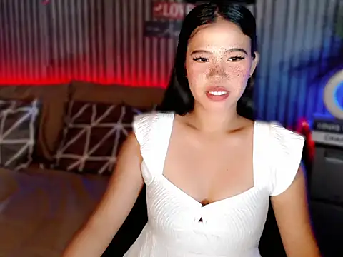 Urasian Pinay Gurl online show from April 8, 12:07 pm