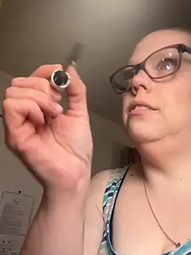 SlayNPlay online show from April 23, 1:57 am