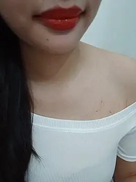 Luckyy29 online show from June 24, 4:33 am