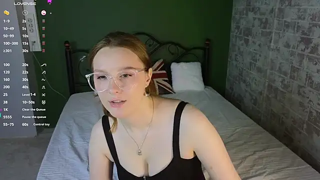 JessieWayy online show from May 7, 6:50 am