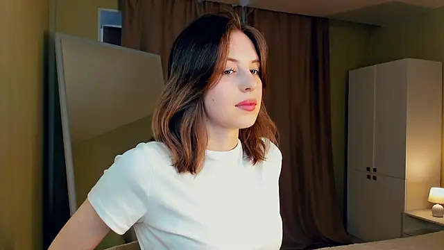 MerleBarczak online show from April 11, 7:45 am