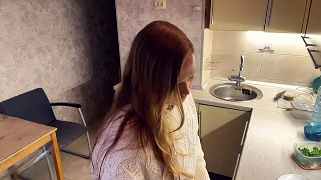 elingibbson online show from April 9, 2:22 pm