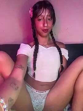 CHEERY BLOOM online show from April 9, 6:19 am