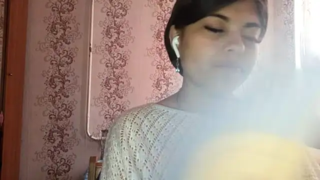 Mialikesun online show from May 27, 11:18 am