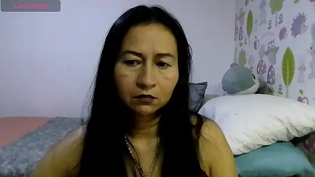 Tyna b online show from July 27, 4:09 am