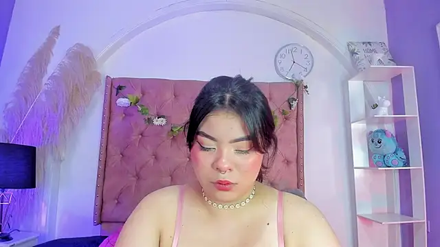 ROSELEI  online show from May 20, 1:08 pm