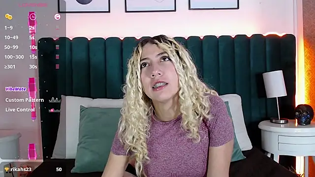 aribunnie fg online show from April 15, 6:25 am