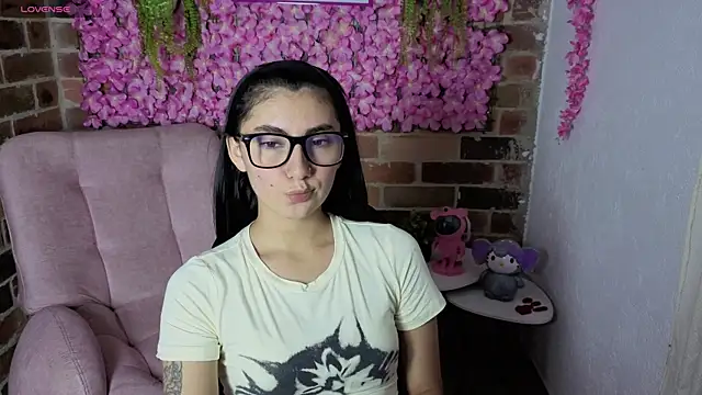 darknesscosplayer56 online show from April 9, 10:26 pm