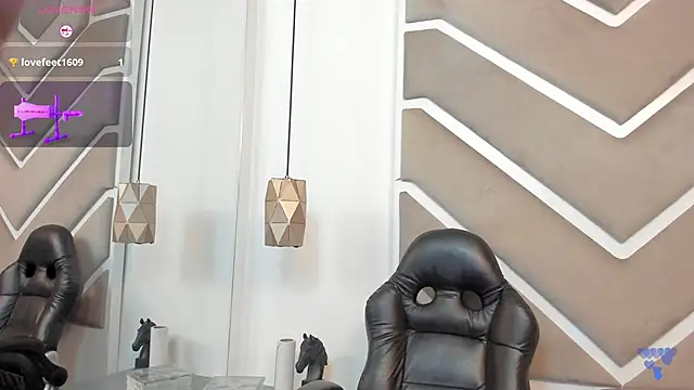 YuliettPalmer online show from April 9, 7:14 am