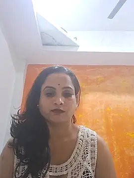 Bebo QueeN online show from May 3, 5:49 pm