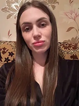 AlinaLove3213 online show from May 9, 8:00 pm