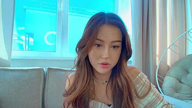 silver girl online show from April 9, 1:41 am