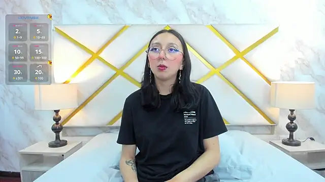 NixShadow online show from June 4, 10:47 pm
