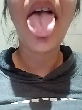 ayecofi11 online show from April 10, 7:31 pm