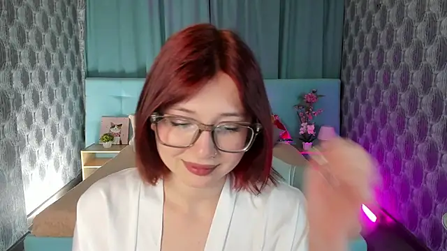 Lessi Panic online show from May 31, 12:49 am