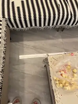 liming187 online show from April 8, 11:23 am