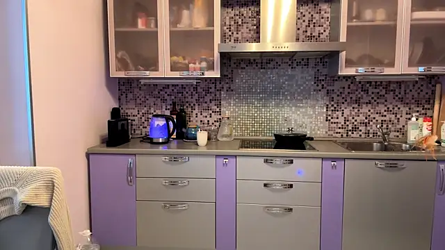 FumingEffect online show from April 9, 2:44 pm