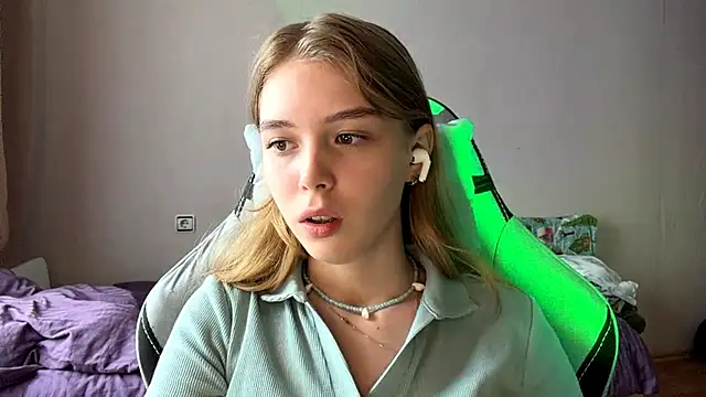 HebrewRiding online show from July 2, 8:53 am