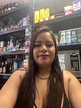 MIA ROSSEEE online show from May 16, 2:05 pm