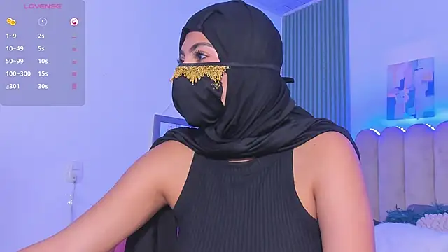 Layla amirah online show from May 19, 3:02 am